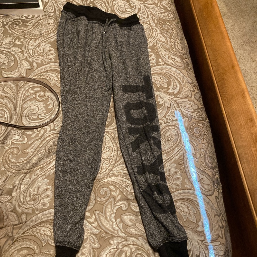 Gray women’s sweatpants